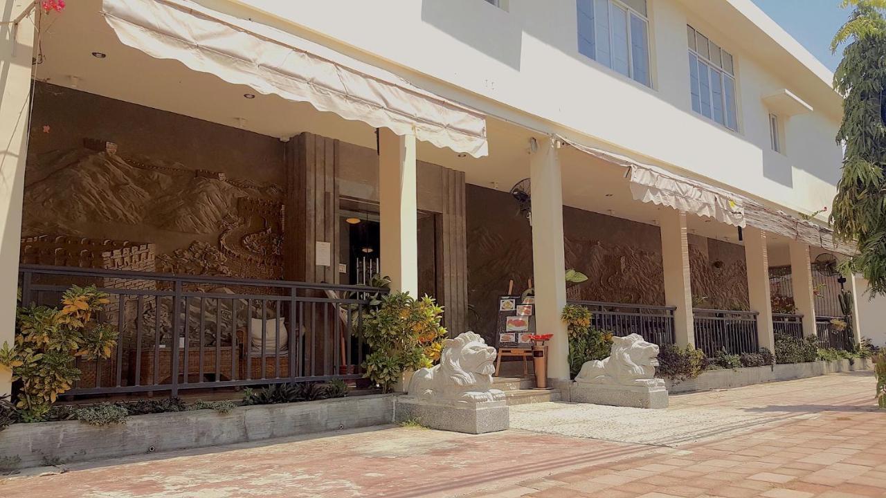 Plaza Hotel Dili Bagian luar foto
